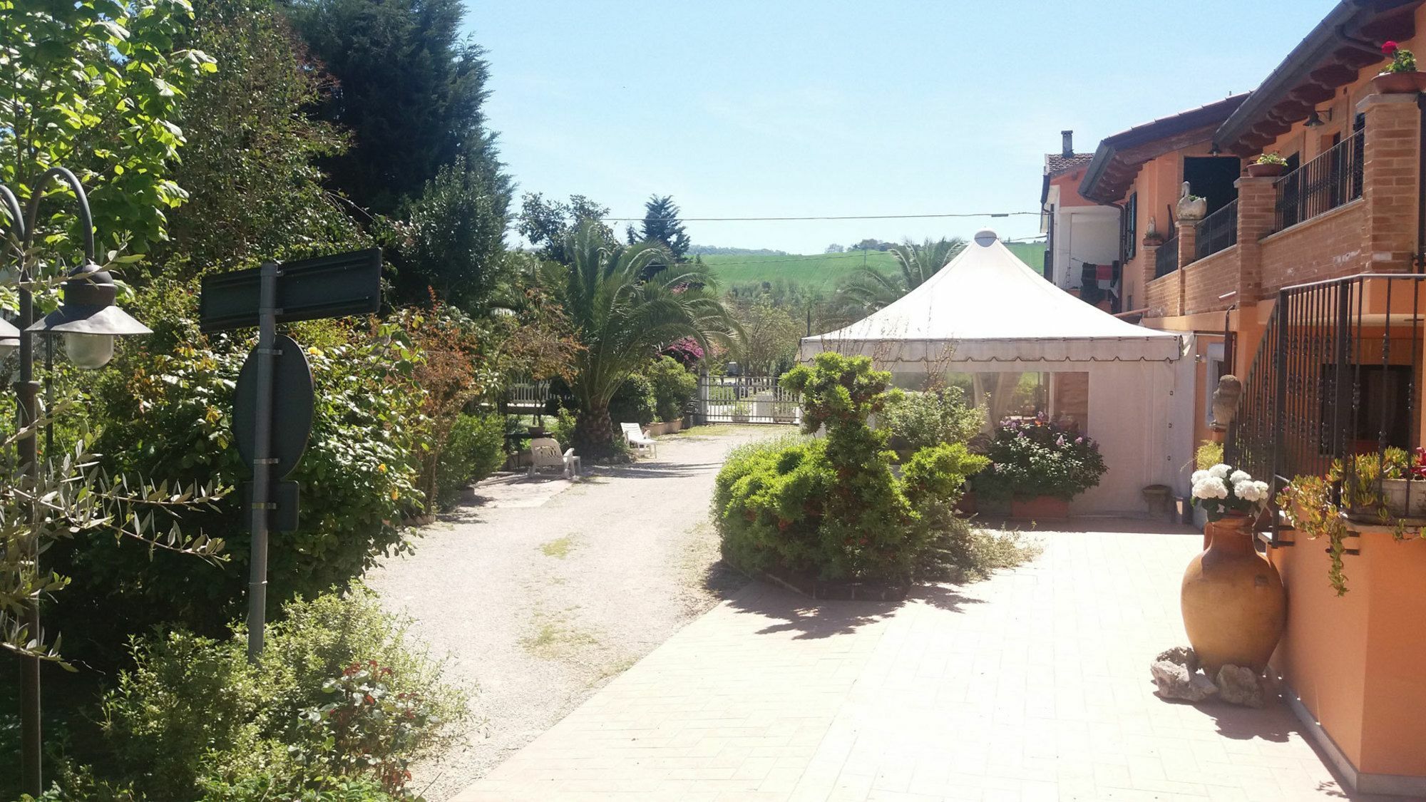 Agriturismo Le Vigne Fermo Ngoại thất bức ảnh